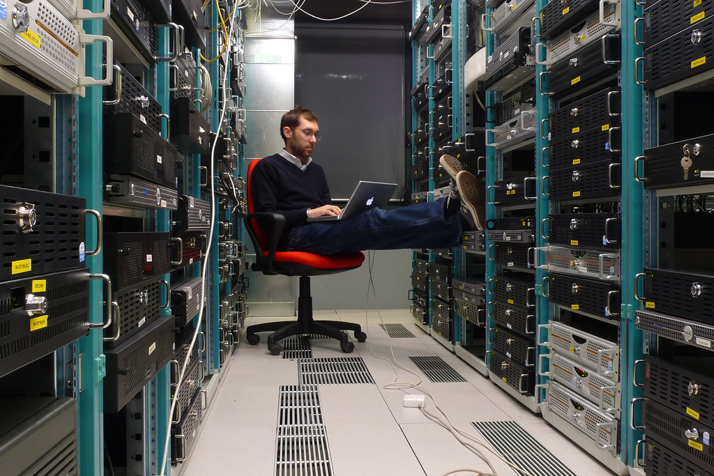 Build a Hosting Handover Checklist for Site Owners